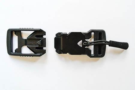 Opened fake V-BUCKLE with black flap for 25 mm straps